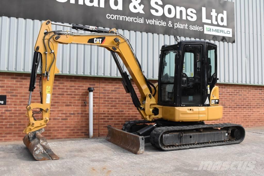 CAT 305 E2 CR ミニ油圧ショベル 7t以下（ミニユンボ・ミニディガー）