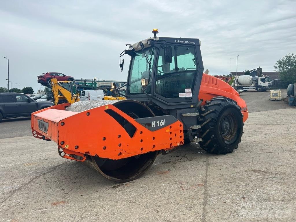 Hamm H16i 振動ローラ