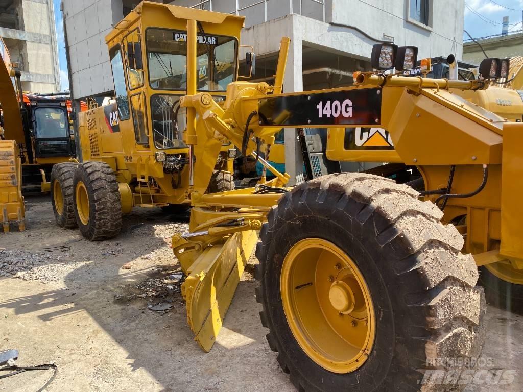 CAT 140 G モーターグレーダー