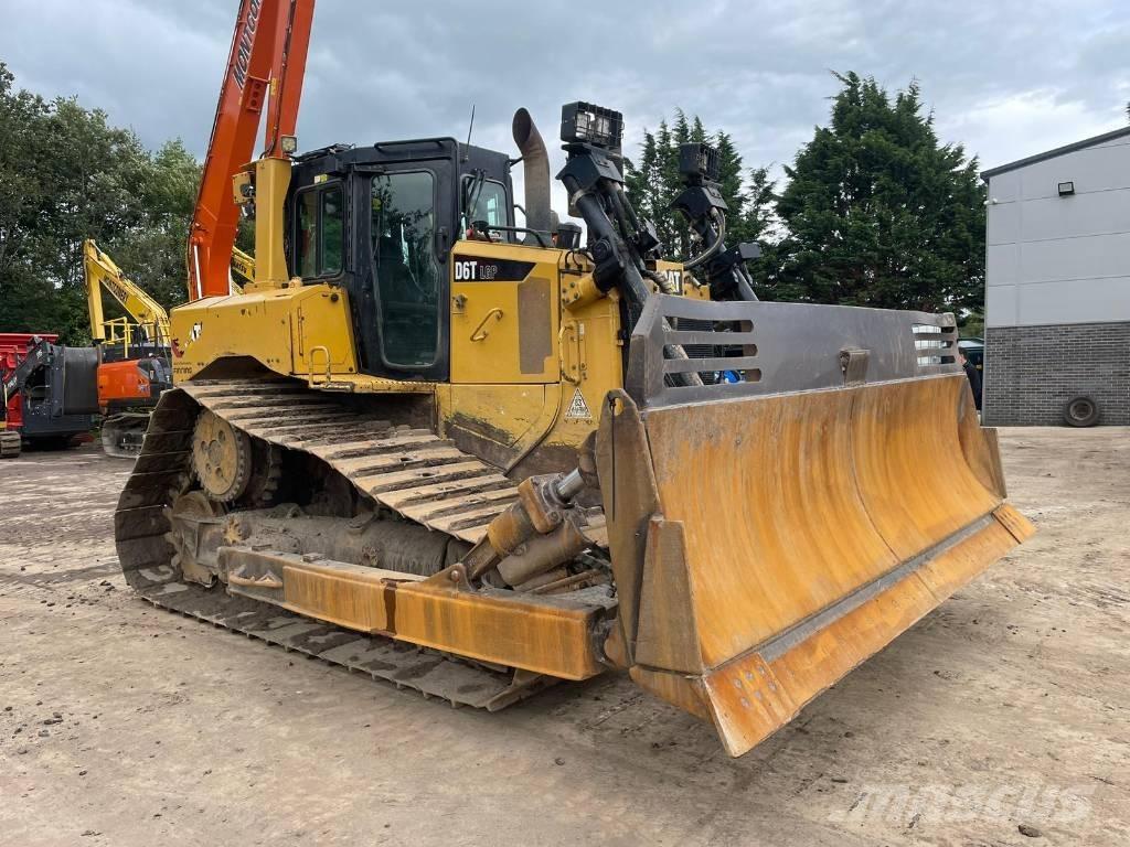 CAT D 6 T LGP ブルドーザー