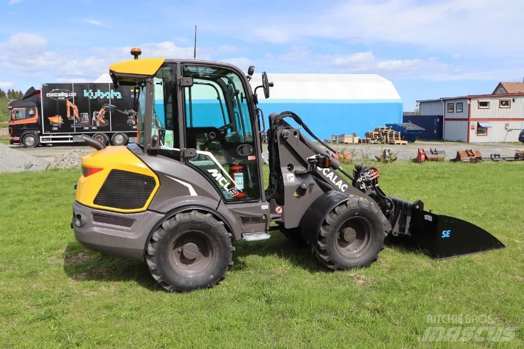 Mecalac MCL8 ミニローダー