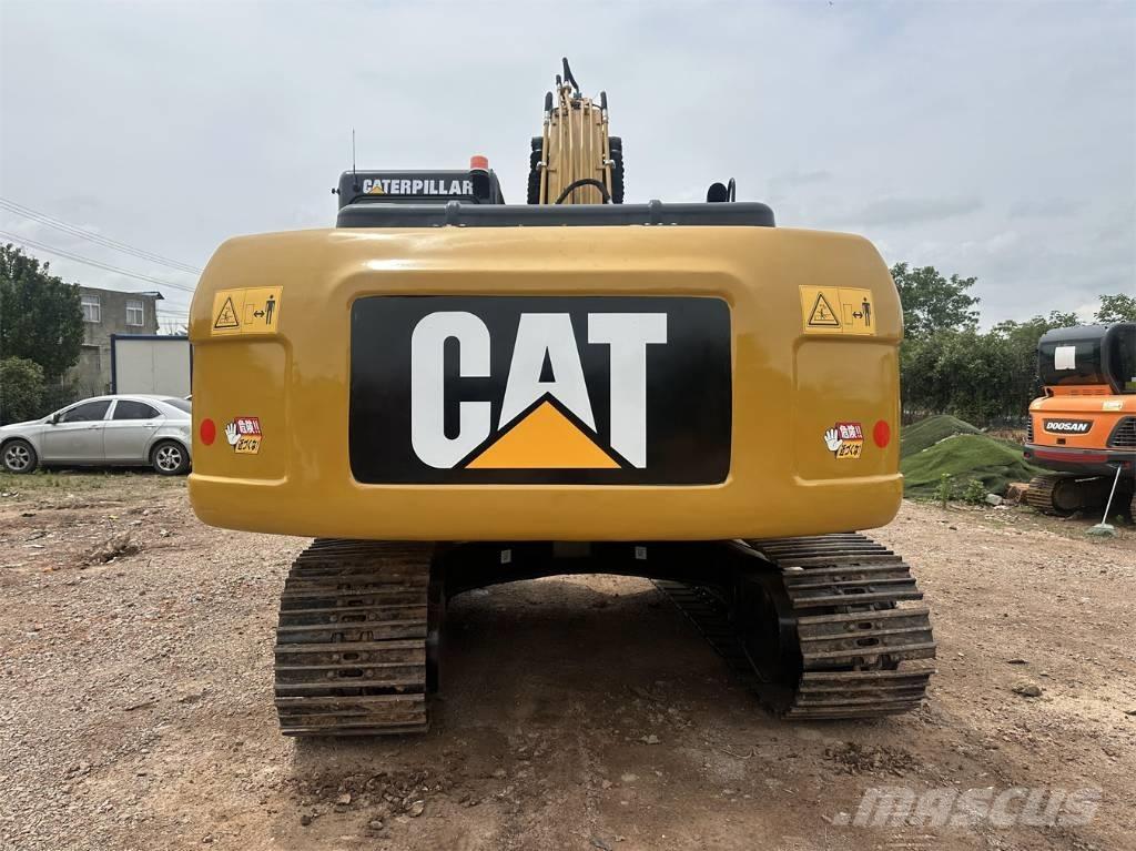 CAT 320 D 大型油圧ショベル12t以上（パワーショベル・ユンボ）