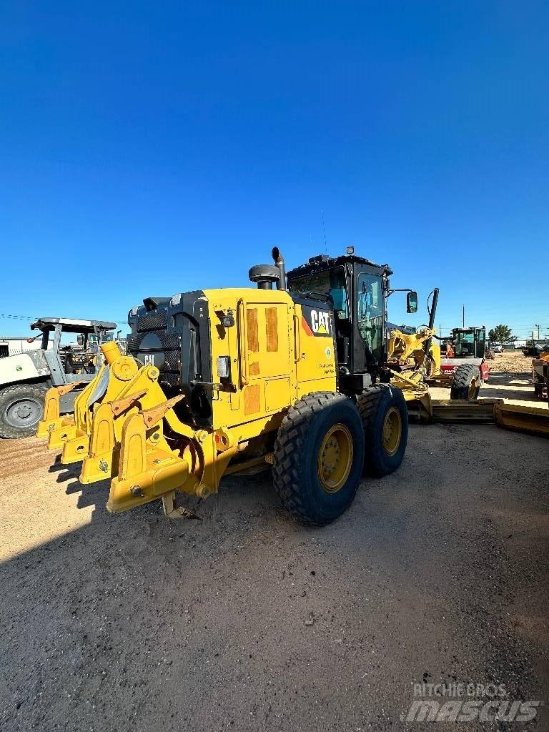 CAT 12 M 2 モーターグレーダー