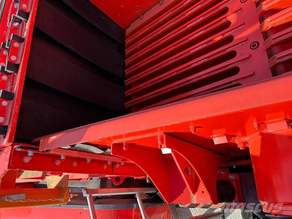 Terex Finlay I-120RS 自走式クラッシャー