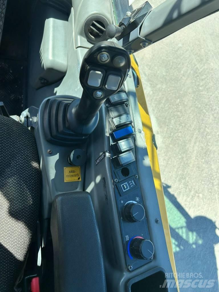 Wille 265 コンパクトトラクター