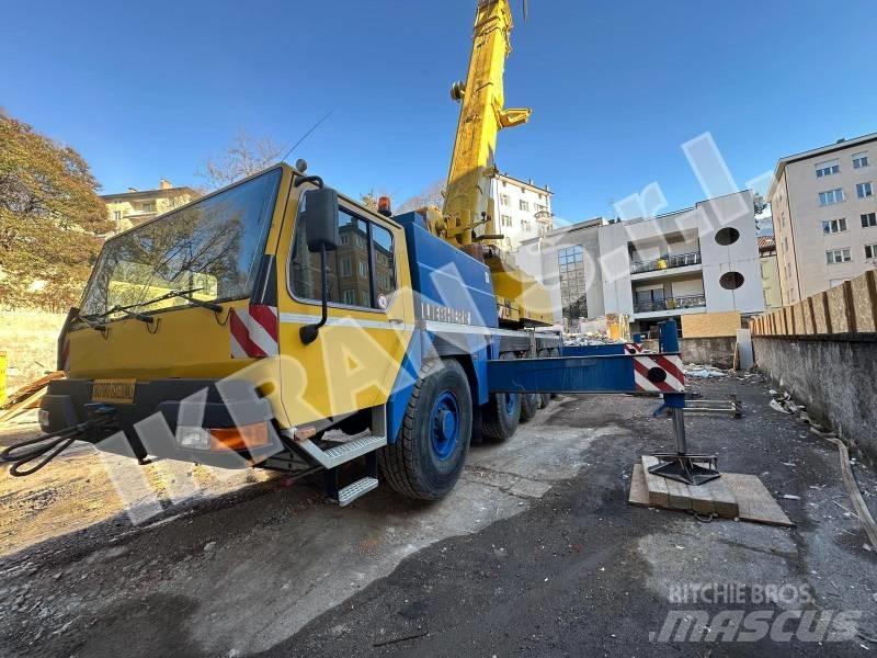 Liebherr LTM 1100-2 オールテレーンクレーン