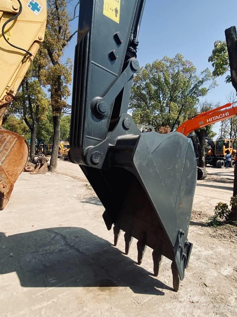 Volvo EC210DL 大型油圧ショベル12t以上（パワーショベル・ユンボ）