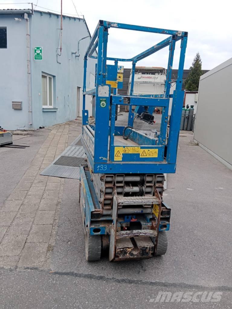 Genie GS 1930 シザースリフト