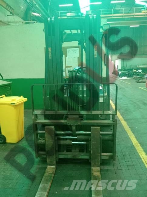 Doosan B22 バッテリーフォークリフト