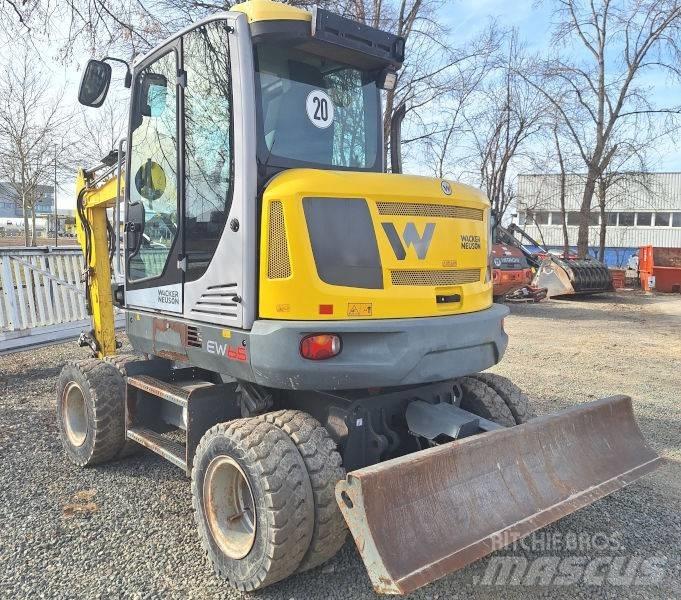 Wacker Neuson EW 65 ホイール式油圧ショベル（パワーショベル・ユンボ・バックホー）