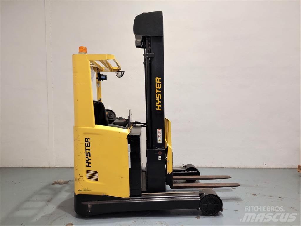 Hyster R 2 5 リーチフォークリフト
