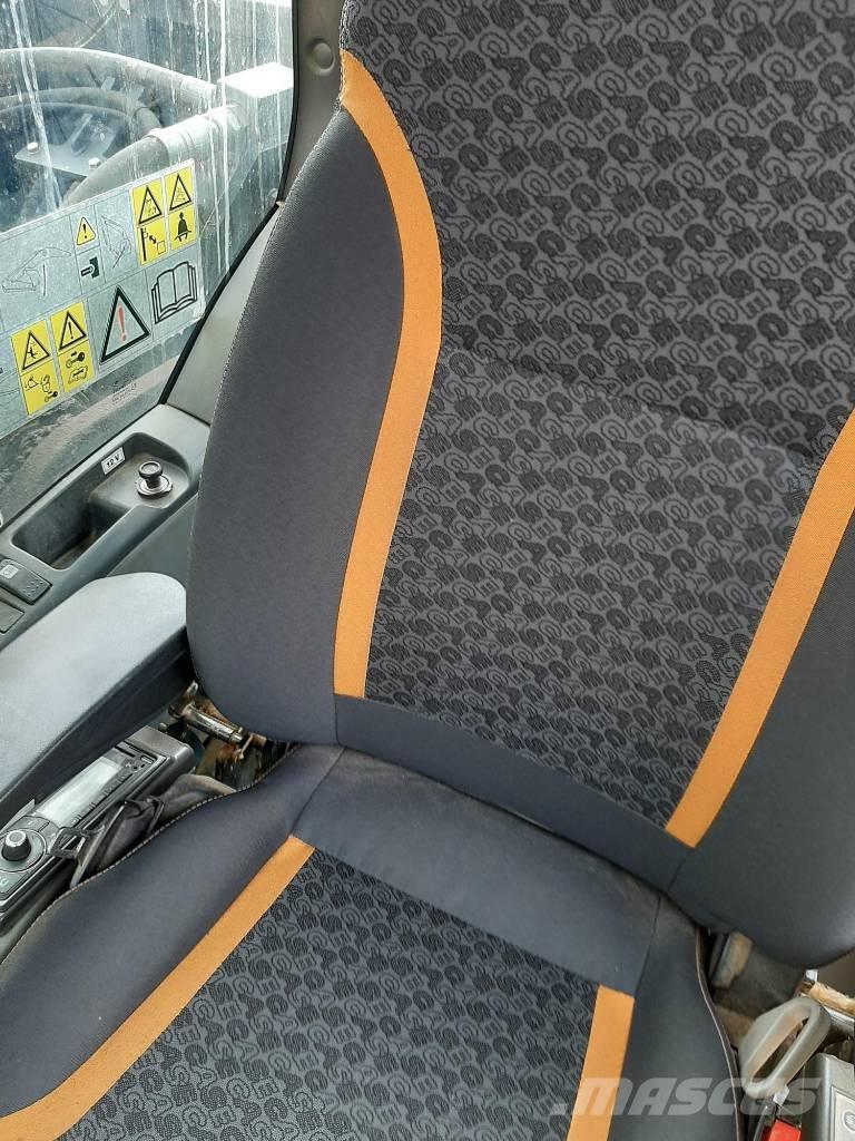 CASE CX 300 D マテリアルハンドリング-その他