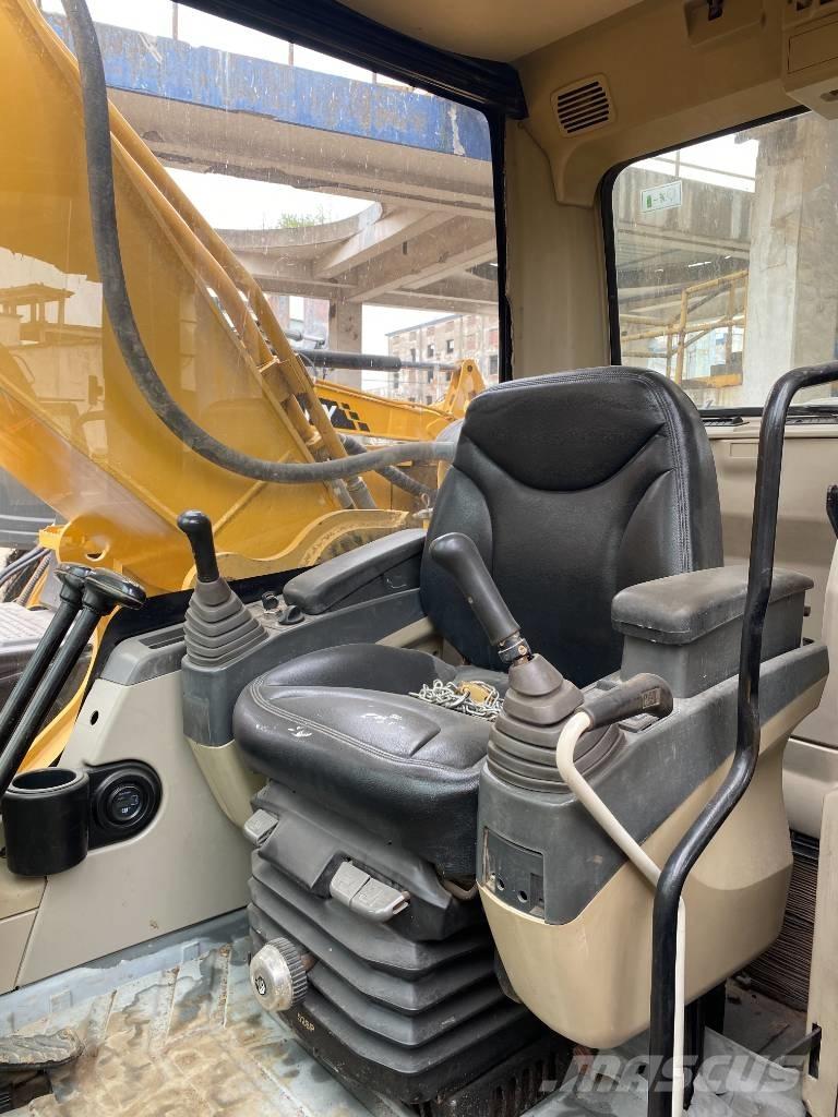 CAT 330 D 大型油圧ショベル12t以上（パワーショベル・ユンボ）