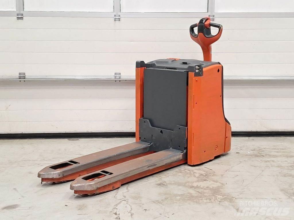 Linde T16L ローリフト