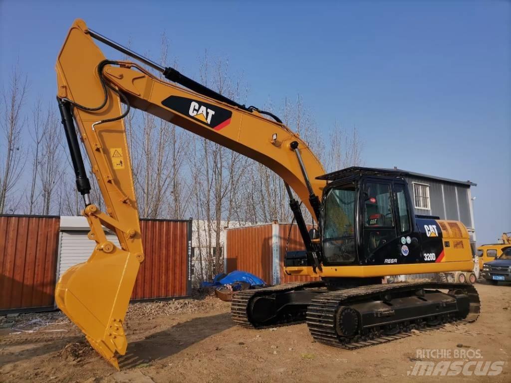 CAT 320 D 大型油圧ショベル12t以上（パワーショベル・ユンボ）