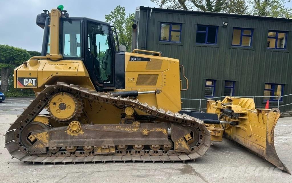 CAT D 6 N LGP ブルドーザー