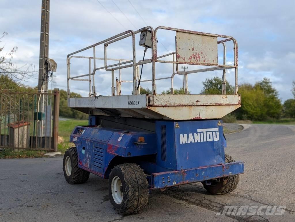 Manitou 120 DLX 小型自走式ブームリフト