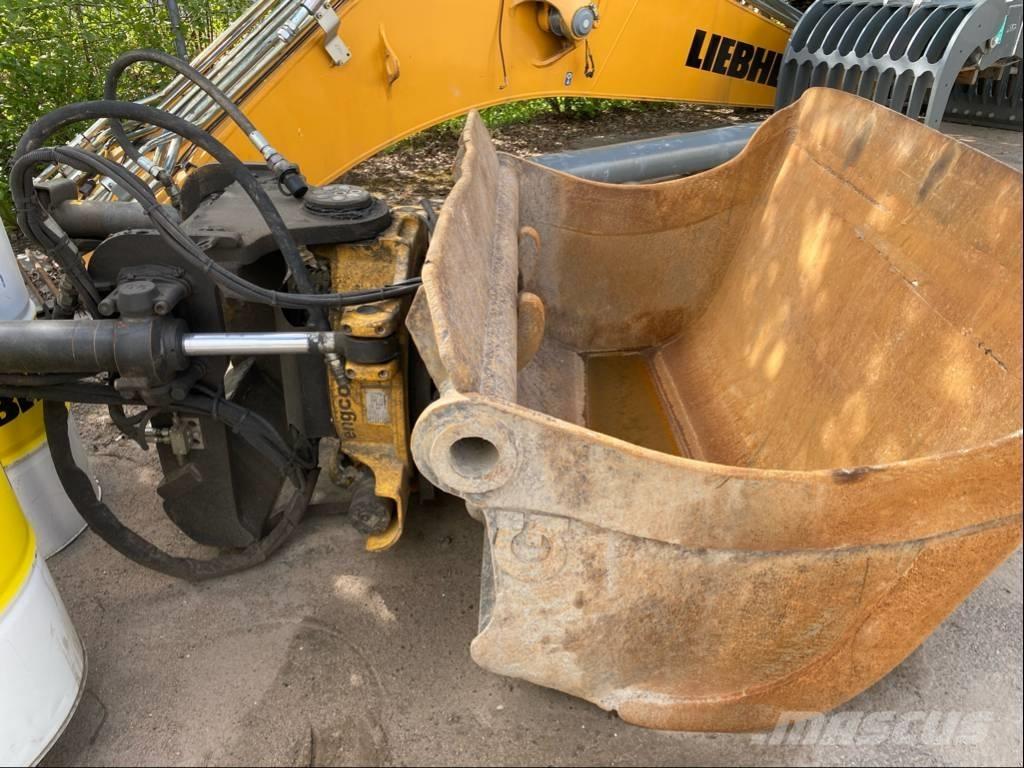 Hitachi ZX 250 LC-6 大型油圧ショベル12t以上（パワーショベル・ユンボ）