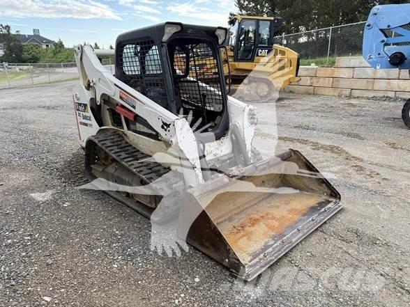 Bobcat T590 スキッドステアローダー