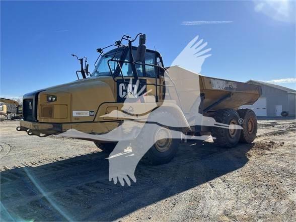 CAT 725C アーティキュレート式ダンプトラック