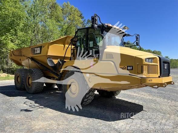 CAT 730 アーティキュレート式ダンプトラック