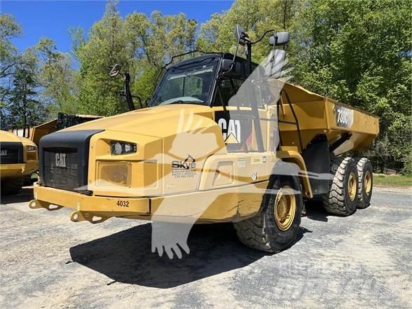 CAT 730C2 アーティキュレート式ダンプトラック
