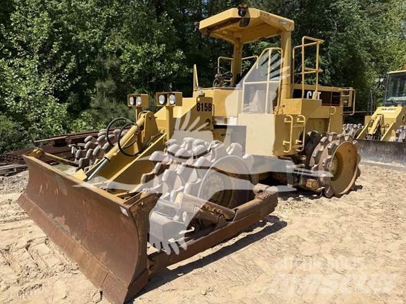 CAT 815B 振動ローラ