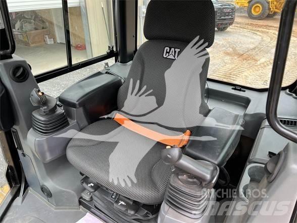 CAT D3 LGP ブルドーザー