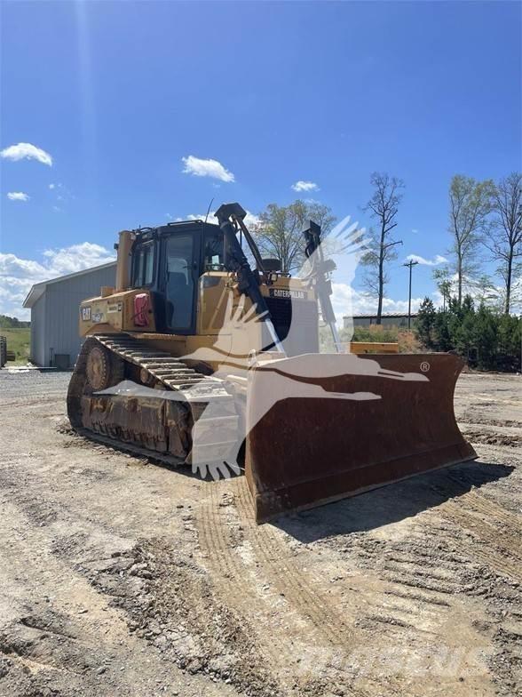 CAT D6T XL ブルドーザー