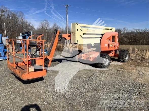 JLG 450AJ ブームリフト　屈伸型