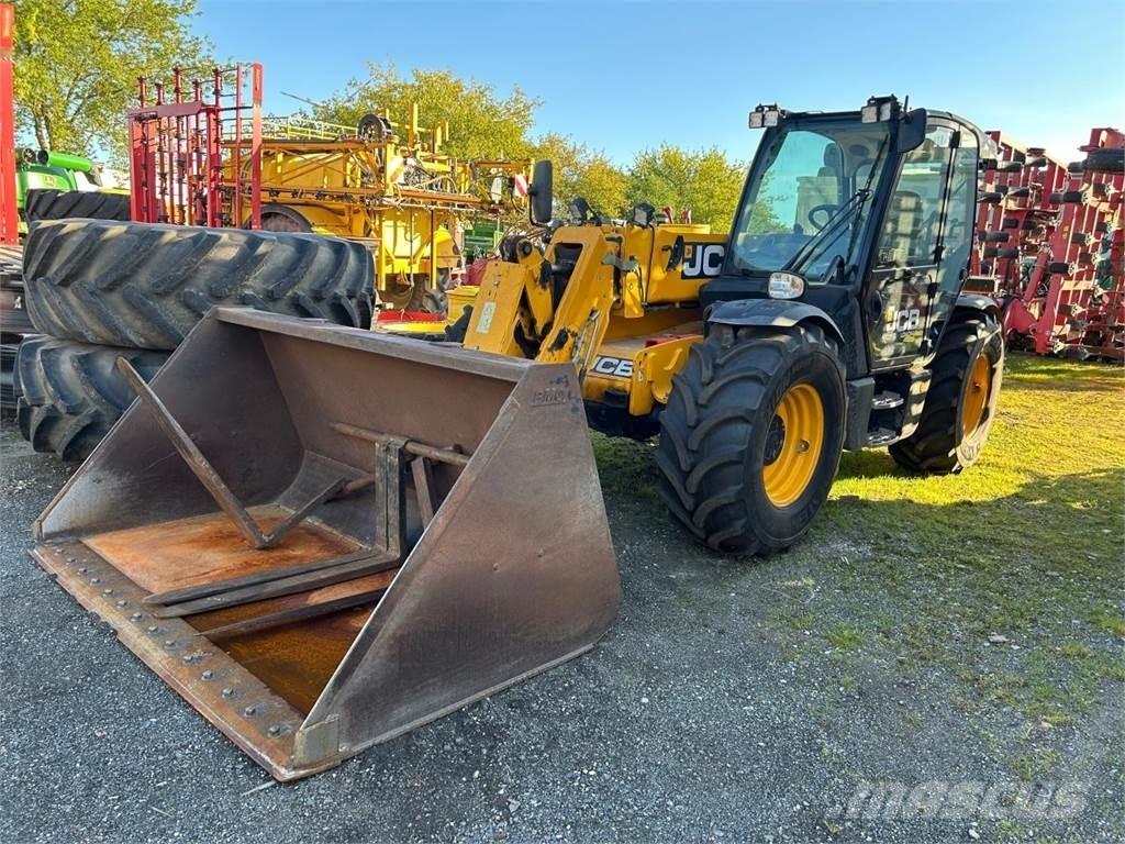 JCB 541-70 AGRIPRO ブームリフト　直伸型
