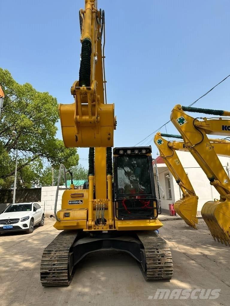 Komatsu PC 130 大型油圧ショベル12t以上（パワーショベル・ユンボ）