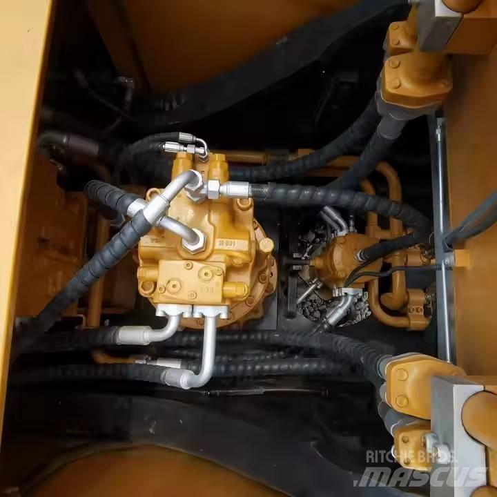 Sany SY215Cpro 大型油圧ショベル12t以上（パワーショベル・ユンボ）