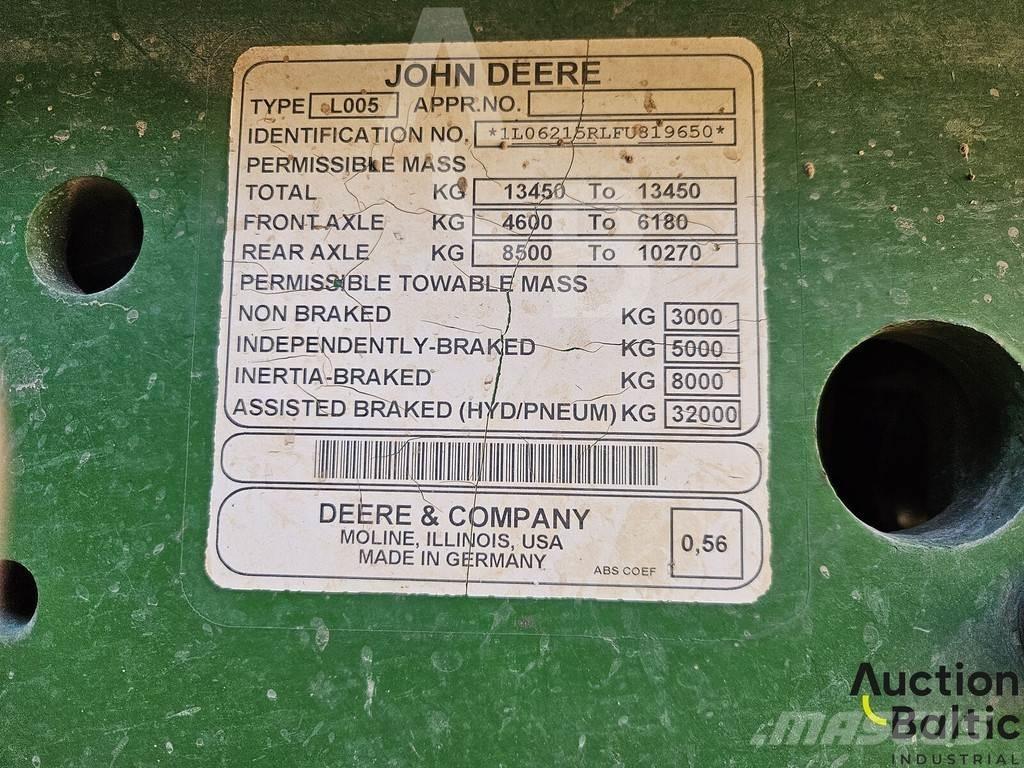 John Deere 6215 R トラクター