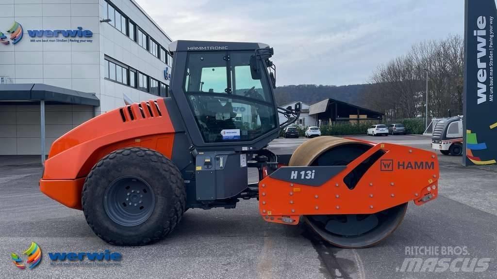 Hamm H13 i 振動ローラ