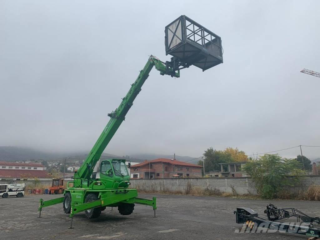 Merlo 40.25 テレスコーピックハンドラー