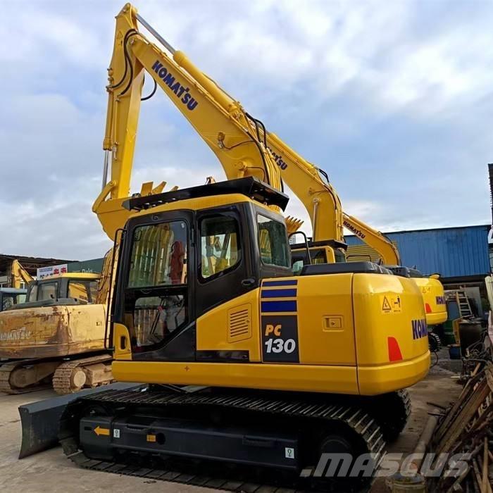 Komatsu PC 130 大型油圧ショベル12t以上（パワーショベル・ユンボ）