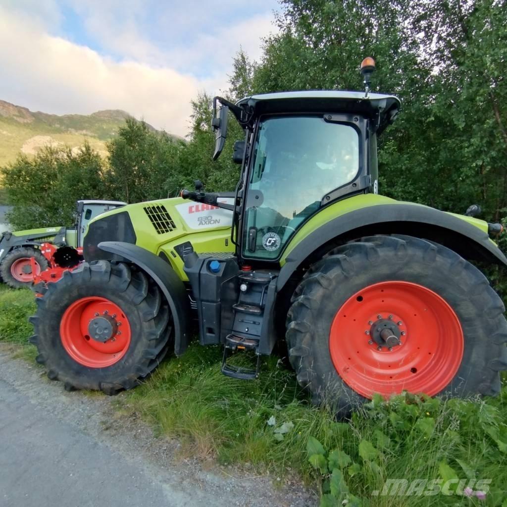 CLAAS Axion 830 トラクター