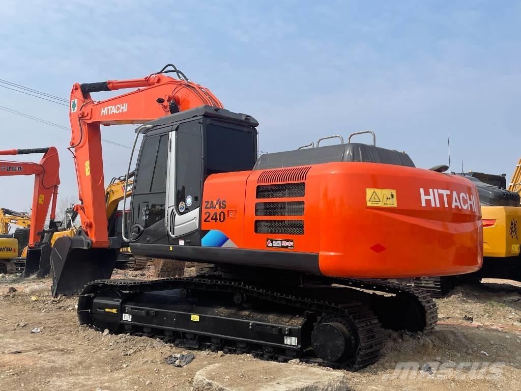 Hitachi ZX 240 大型油圧ショベル12t以上（パワーショベル・ユンボ）