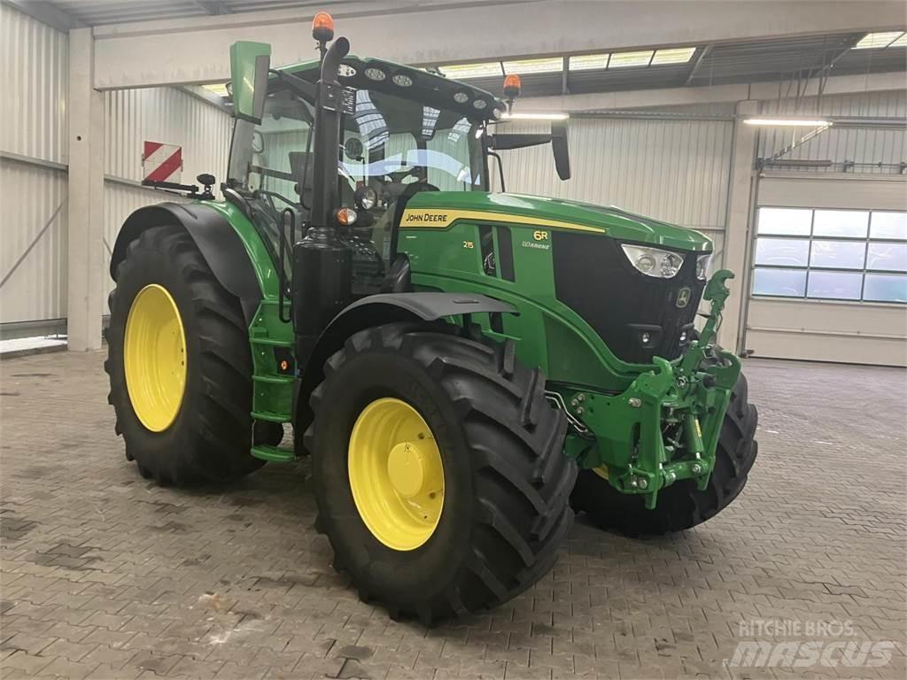 John Deere 6R 215 トラクター