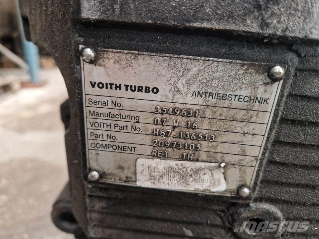 Volvo D13A480 エンジン