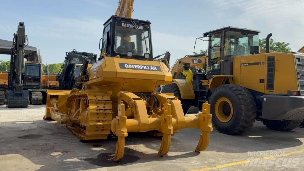 CAT D 6 G ブルドーザー