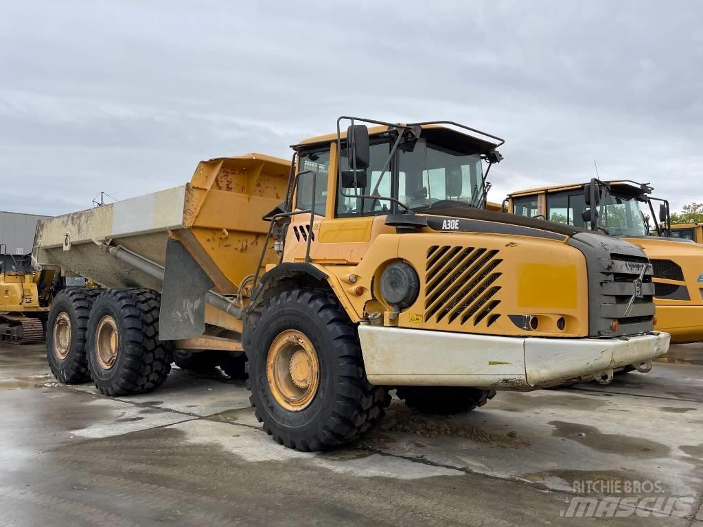 Volvo A 30 E アーティキュレート式ダンプトラック