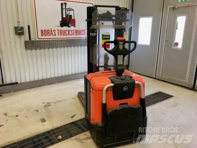 BT SPE 125 L ウォーキンフォークリフト