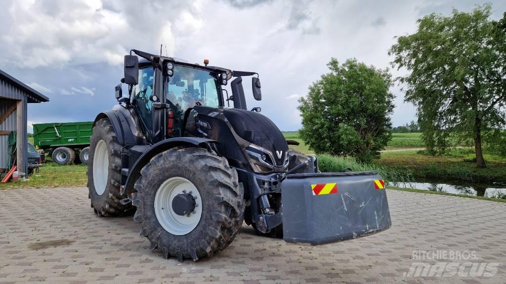 Valtra Q 305 トラクター