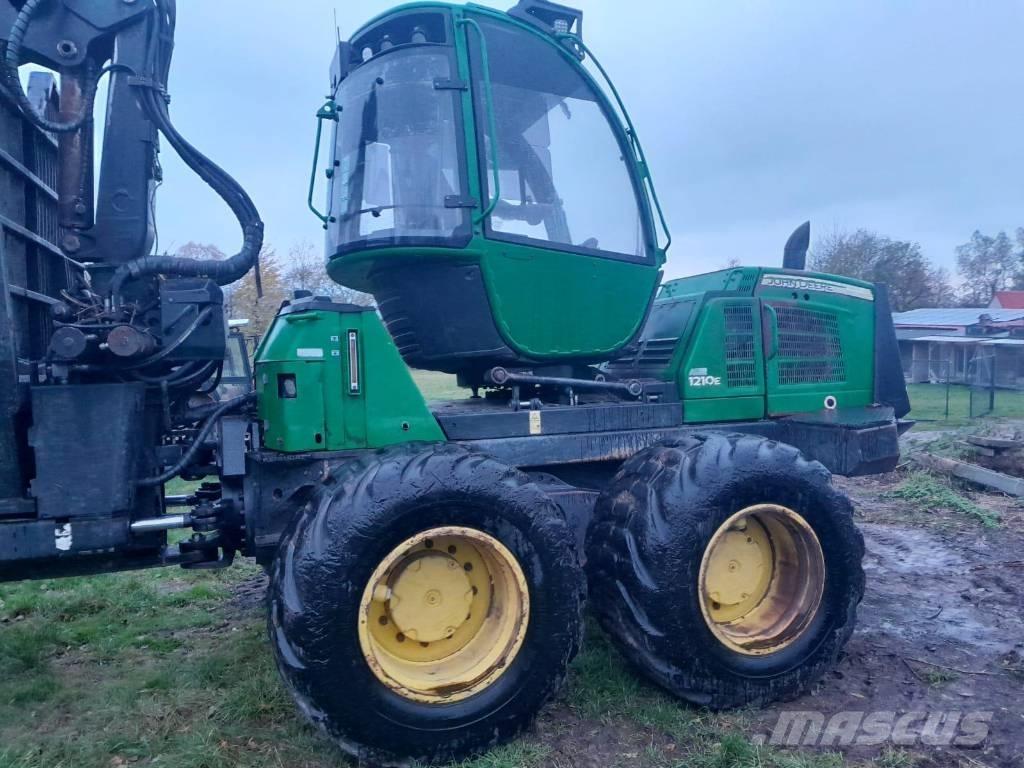 John Deere 1210 E フォワーダー