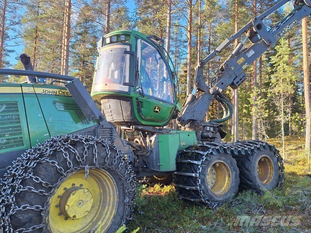 John Deere 1170G ハーベスター
