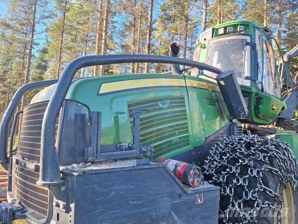 John Deere 1170G ハーベスター