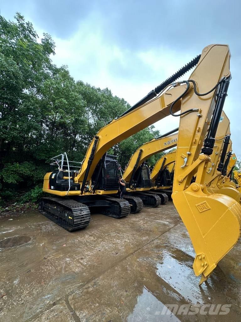 CAT CAT320D 中型油圧ショベル 7ｔ-12ｔ（ユンボ・パワーショベル・バックホー）