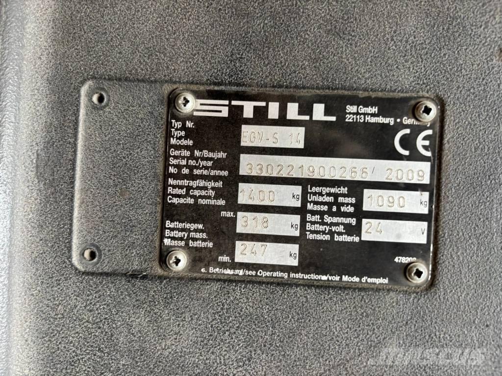 Still EGV-S14 自走式スタッカー